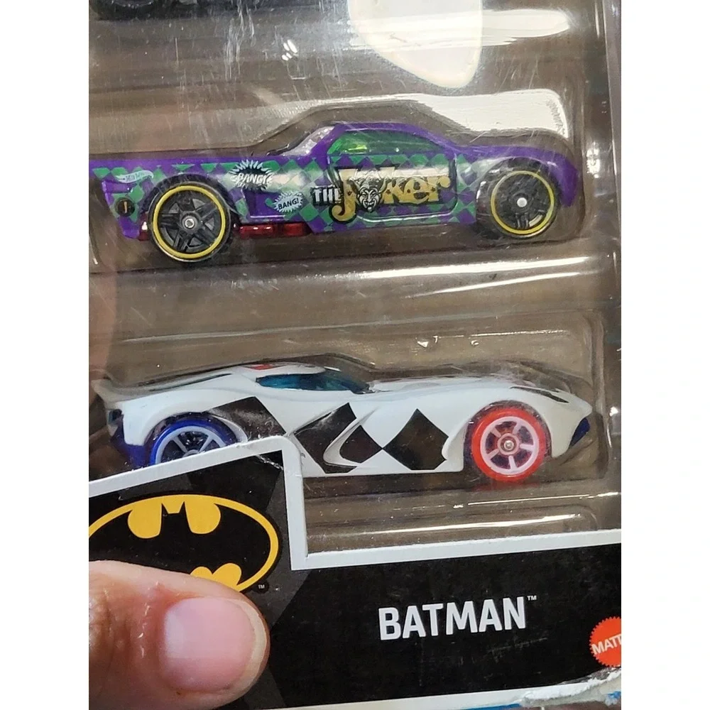 Hot Wheels Batman 5-Pack Kids OS Collectible DC Comics Vehicles Multi-colored